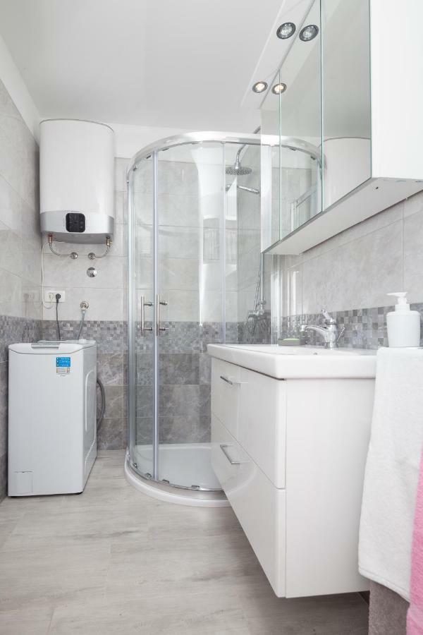 New Brend App Matija Apartment Pinezici  Exterior photo